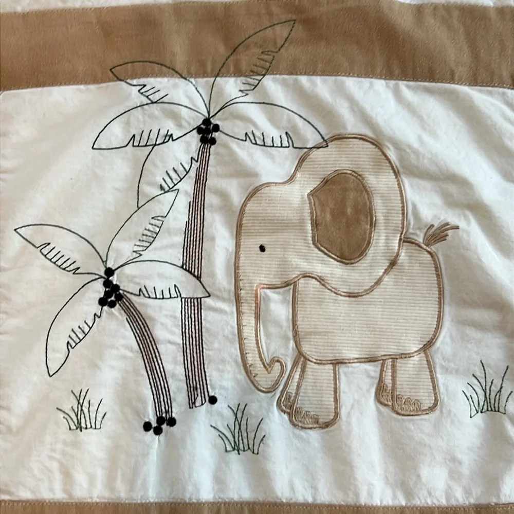 NoJo Baby Quilt - Jungle Animals - Neutral Colors, Gender Neutral